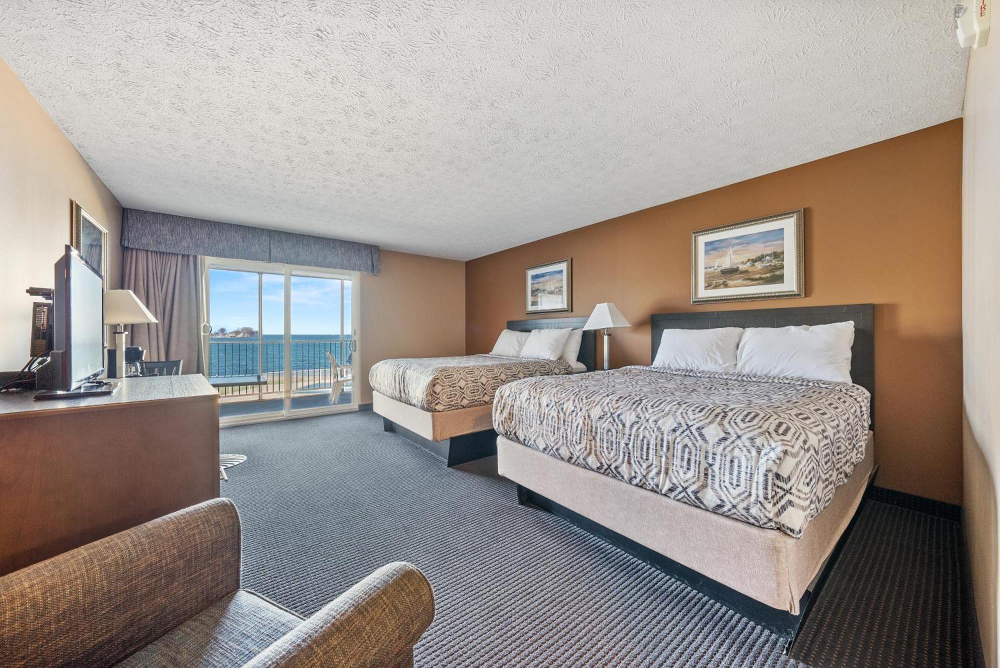 Bayshore Resort At Put-In-Bay Buitenkant foto
